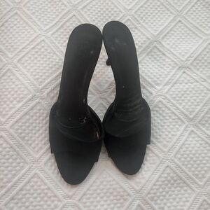 Gucci Elegant Black Heels